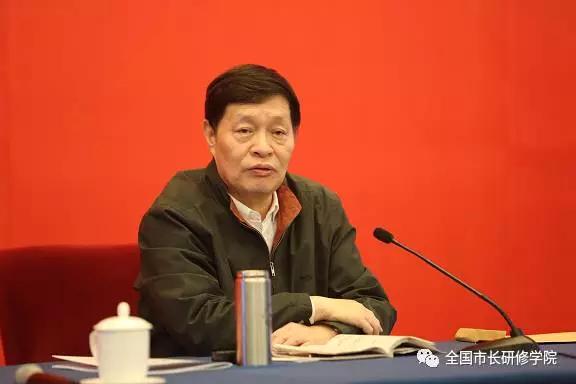住房城乡建设部总工程师陈宜明1.jpg